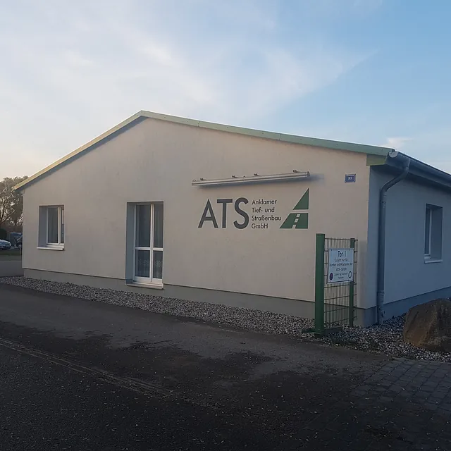 Haus mit Logo